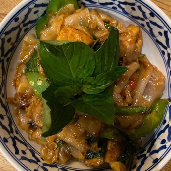 Glur - Pad Kee Moa - Thai Near Me - New York, New York
