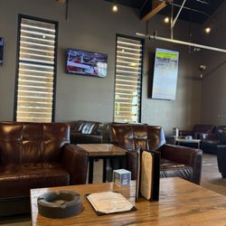 Spacious lounge