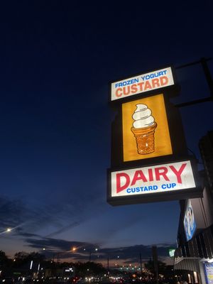 Custard & Company by null