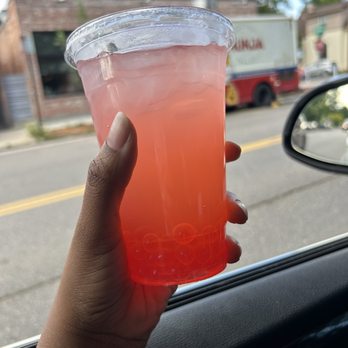Mukja Food Truck - Watermelon strawberry boba lemonade - Food Trucks Near Me - Denver, Colorado