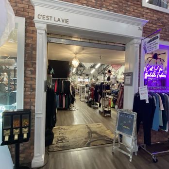 C'est La Vie Affordable Fashions - Women's Clothing Near Me - Wasilla, Alaska
