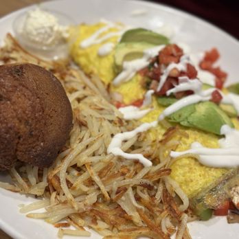 Broken Yolk Cafe - The Mom Omelet - Breakfast & Brunch Near Me - Oceanside, California