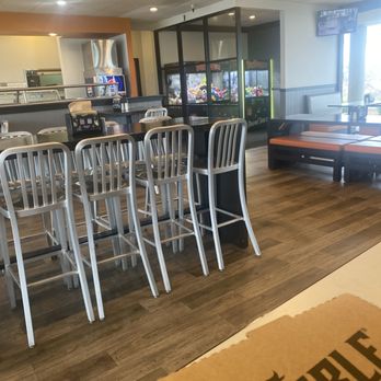 Round Table Pizza - Pizza Near Me - Pittsburg, California