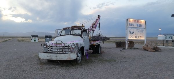 Little A'Le'Inn by null