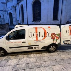 D'Jolly - Their  van