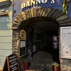 Danno's - Front