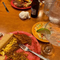 El Mejicano Restaurant & Cantina - Skinny margaritas and tex-mex which was pretty good