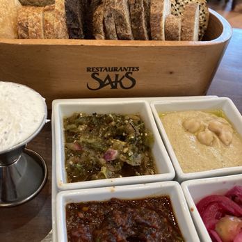 Saks - Incredible breads with zesty sauces - Mexican Near Me - Ciudad de México, DIF Saks - Incredible breads with zesty sauces - Mexican Near Me - Ciudad de México, DIF