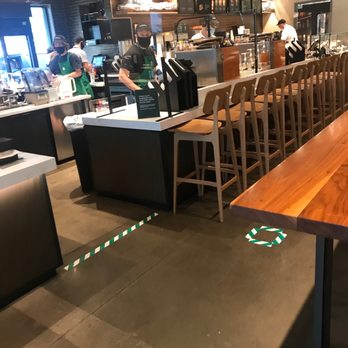 Starbucks - Coffee & Tea Near Me - Ashburn, Virginia
