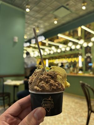 Anita La Mamma del Gelato by null