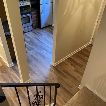 Young Brothers Flooring - Entryway - Carpeting Near Me - Pittsburgh, Pennsylvania Young Brothers Flooring - Entryway - Carpeting Near Me - Pittsburgh, Pennsylvania