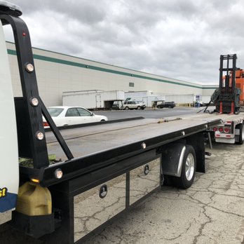 Sanchez Towing - Towing Near Me - Villa Park, Illinois Sanchez Towing - Towing Near Me - Villa Park, Illinois