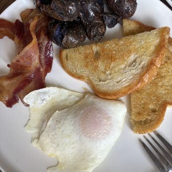 Pink Flamingo - Trad brunch with over easy eggs - Venues & Event Spaces Near Me - Baltimore, Maryland Pink Flamingo - Trad brunch with over easy eggs - Venues & Event Spaces Near Me - Baltimore, Maryland