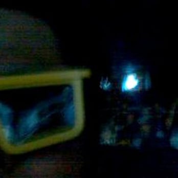 Regal Dole Cannery - Me and everyone else watching Avatar in IMAX 3D! Photo by Eric Alcantara - Cinema Near Me - Honolulu, Hawaii