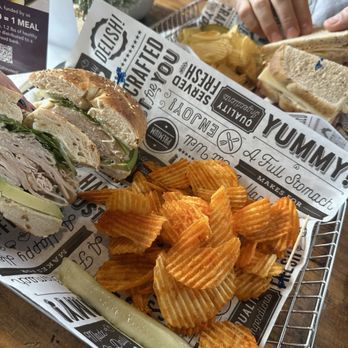 Towne Café - Turkey and avocado bagel sandwich & roast beef sandwich. Amazing! - Sandwiches Near Me - Columbia, Tennessee Towne Café - Turkey and avocado bagel sandwich & roast beef sandwich. Amazing! - Sandwiches Near Me - Columbia, Tennessee