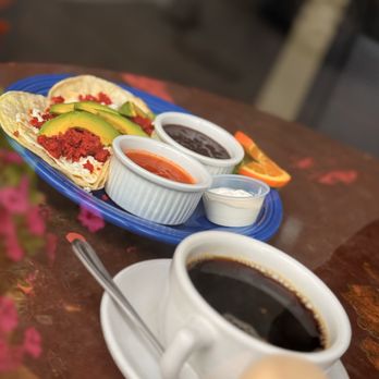Hampton Coffee Company - Fresh coffee and Huevos Rancheros con Todo - Cafes Near Me - Quogue, New York Hampton Coffee Company - Fresh coffee and Huevos Rancheros con Todo - Cafes Near Me - Quogue, New York