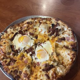 Breakfast pizza