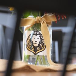 Loco Lion - Flower vase with Loco Lion logo