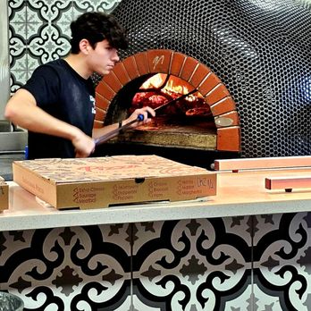 Classic Crust Pizza Bar - Word fired pizza - Pizza Near Me - Clifton Park, New York Classic Crust Pizza Bar - Word fired pizza - Pizza Near Me - Clifton Park, New York