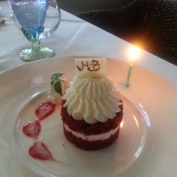 Nan Thai Fine Dining - Birthday cake - Thai Near Me - Atlanta, Georgia