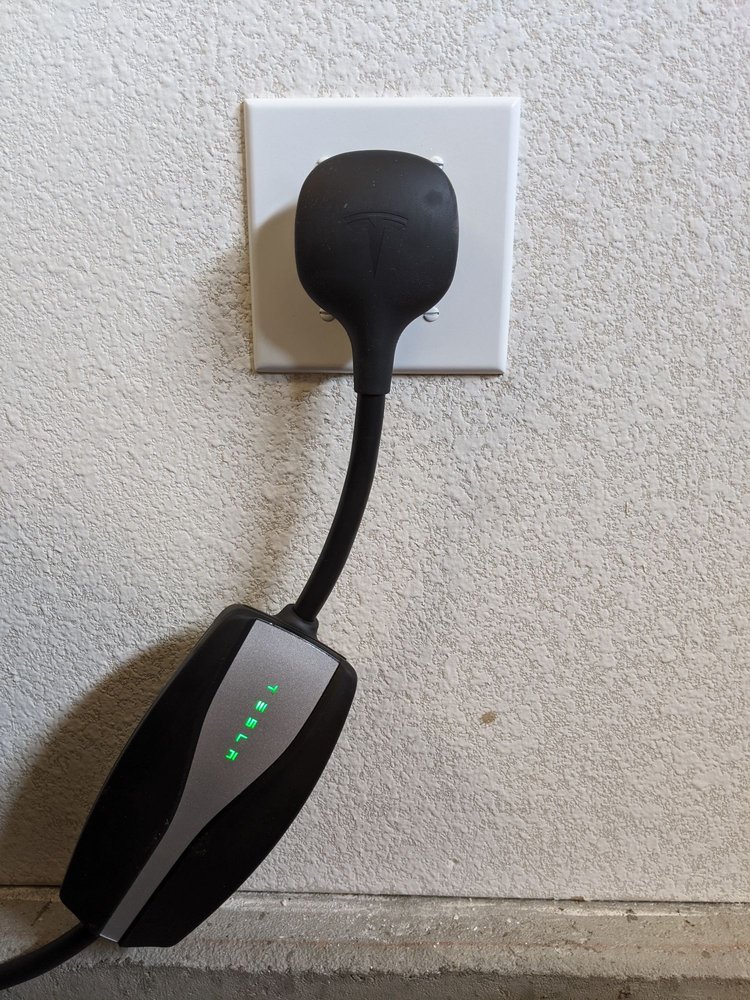 Slide of Tekton Electric