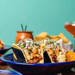 Hale Street Cantina - Hale Street Cantina in Wheaton, IL tacos