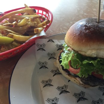 Al's Deli - Al Burger with combo - Sandwiches Near Me - Auckland, AUK