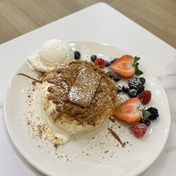Fuwa Fuwa - Biscoff pancake