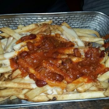 Stagecoach - Chili cheez fries are pretty darn good! - American Near Me - Lockport, Illinois