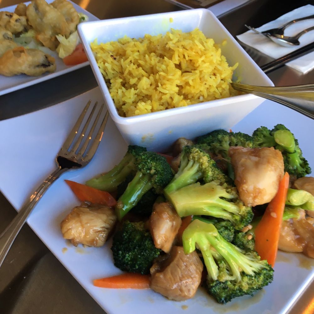 Feast - Hong Kong Style Cafe Near Me - Davis, California