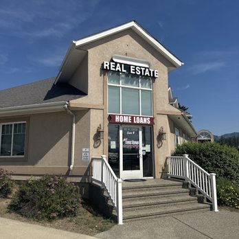 Old Republic Mortgage - Exterior of Old Republic Mortgage - Mortgage Brokers Near Me - Newport, Washington Old Republic Mortgage - Exterior of Old Republic Mortgage - Mortgage Brokers Near Me - Newport, Washington