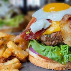 D'Nuez - EGGS BURGER