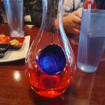 Sake 2 Me Sushi - Sushi Bars Near Me - Simi Valley, California