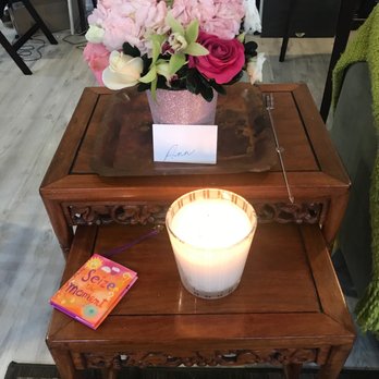 Leo's Metropolitan Florist - Florists Near Me - Chicago, Illinois