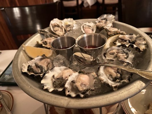 Hyde Street Seafood House & Raw Bar by null