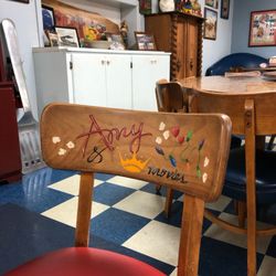 Lea's Lunchroom - My wife had her own chair here and didn't know it. ;-)
