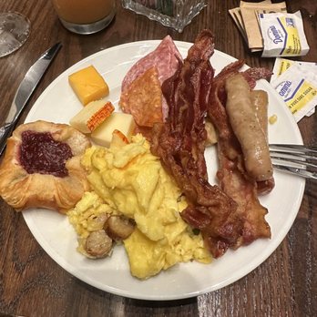Cheers Bistro - Breakfast buffet - Breakfast & Brunch Near Me - Reading, Pennsylvania