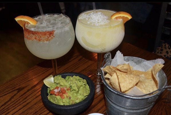 El Camion Cantina by null