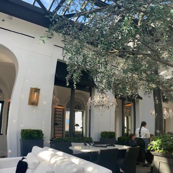 RH Rooftop Restaurant at RH West Palm - Wine Bars Near Me - West Palm Beach, Florida RH Rooftop Restaurant at RH West Palm - Wine Bars Near Me - West Palm Beach, Florida