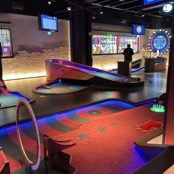 Puttshack - Louisville - Mini Golf Near Me - Louisville, Kentucky