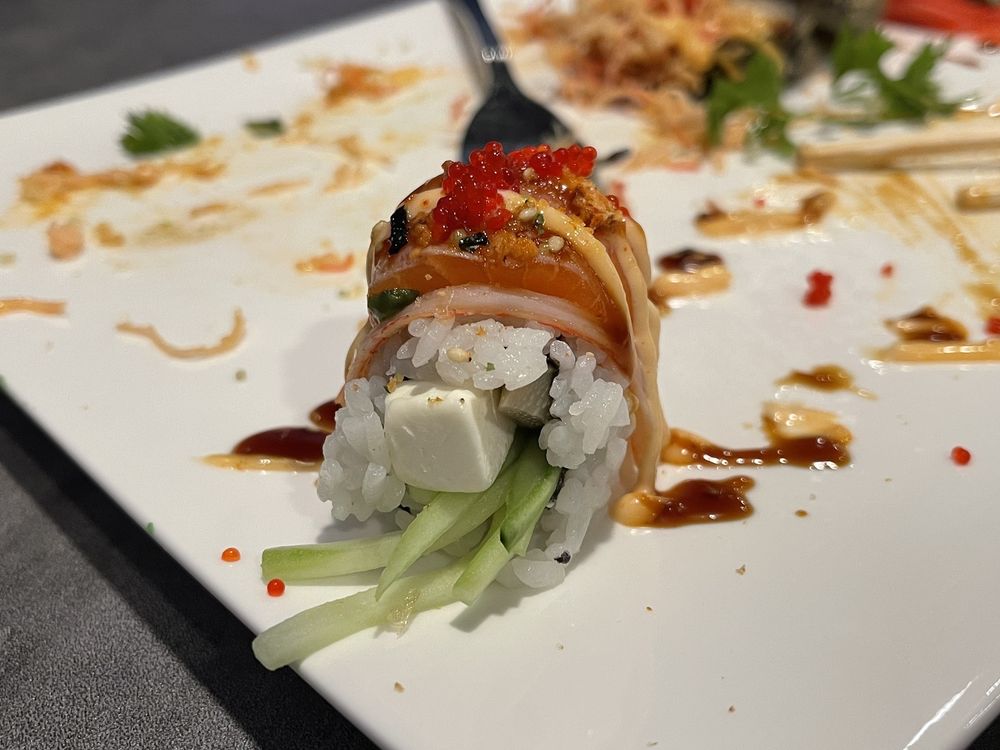 Miyabi Sushi & Asian Cuisine Logo