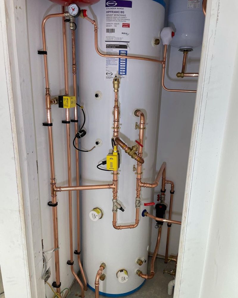 Slide of Metro Flow Plumbing