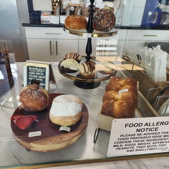 Blooming Buns Bakehouse  - Pastries - Bakeries Near Me - Las Vegas, Nevada