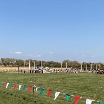All Seasons Orchard - Kid activities - Pumpkin Patches Near Me - Woodstock, Illinois All Seasons Orchard - Kid activities - Pumpkin Patches Near Me - Woodstock, Illinois