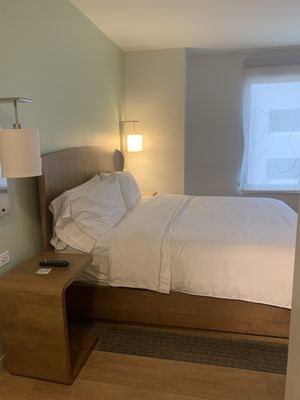 Element Scottsdale at SkySong by null