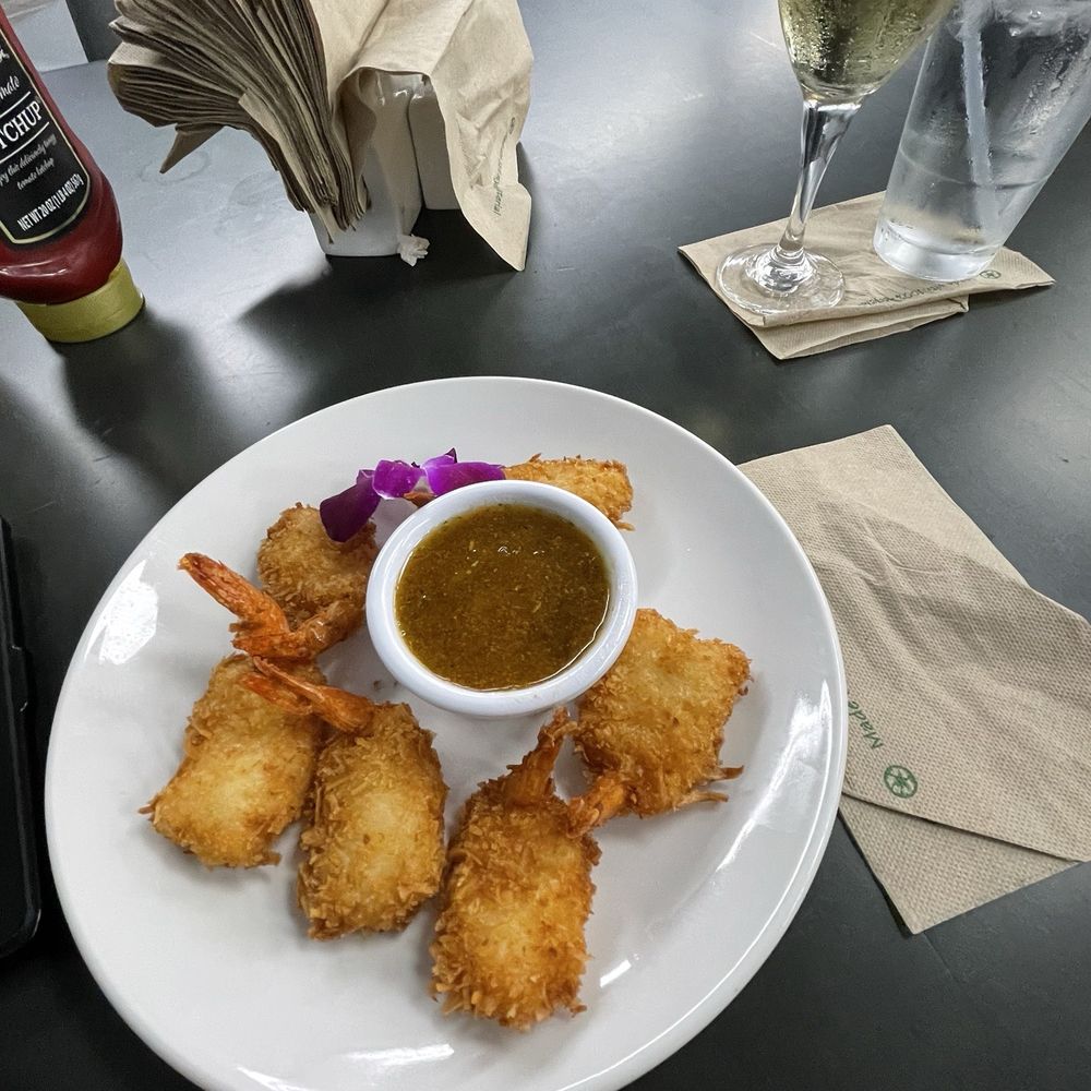Magic City Casino - The (I suspect) microwaved shrimp, tasted fine enough... presentation was this... lol - Casinos Near Me - Miami, Florida Magic City Casino - The (I suspect) microwaved shrimp, tasted fine enough... presentation was this... lol - Casinos Near Me - Miami, Florida