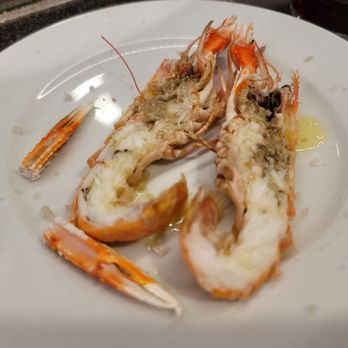 Pinotxo Bar - Fresh prawn - Spanish Near Me - Barcelona, B Pinotxo Bar - Fresh prawn - Spanish Near Me - Barcelona, B
