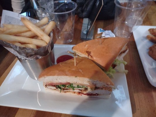 Triona's On Third by null