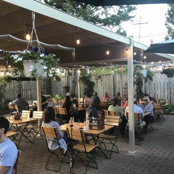 Gemüt Biergarten - Outdoor bier garden - Beer Gardens Near Me - Columbus, Ohio