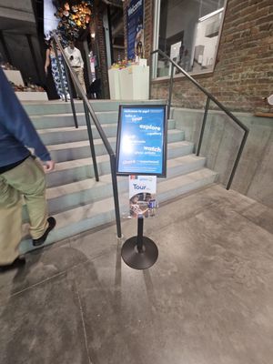 Pittsburgh Glass Center by null